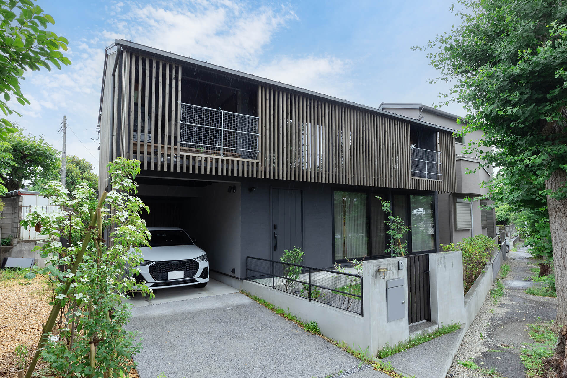 お施主様のご友人設計士と早稲田ハウスのコラボ住宅が完成しました